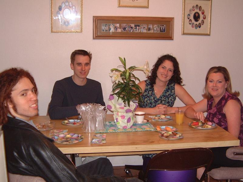 2004/04(Apr)/02(Easter)/800x600_2004-04-11 10-37-25.JPG